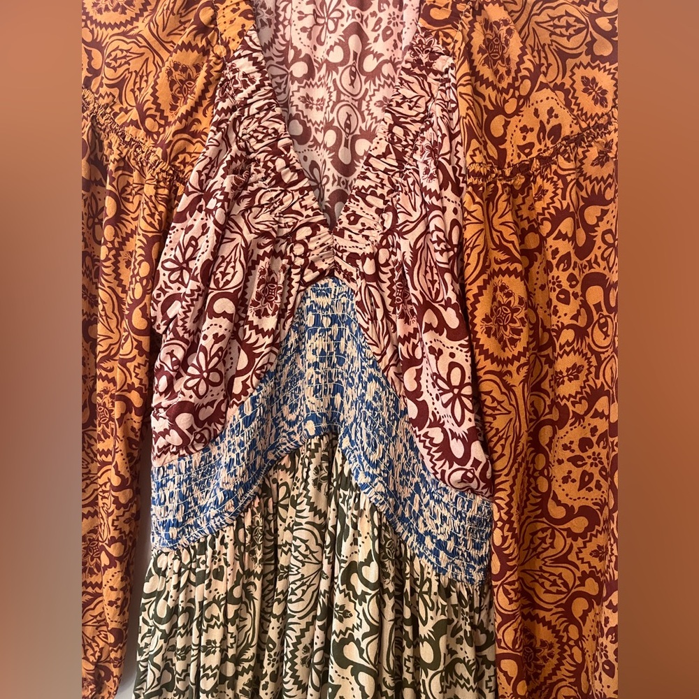 Mahila boho mixed print tiered maxi dress v-neck, smocking festival cottagecore - Picture 6 of 11